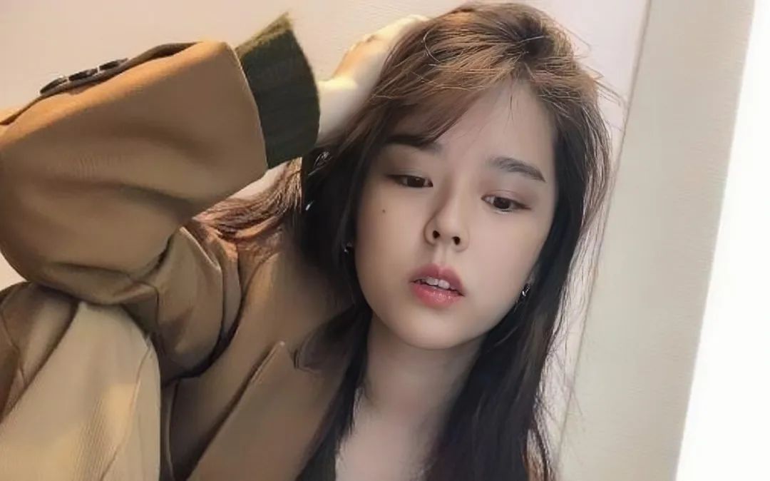 陈赫旗下的女艺人,太惨了!