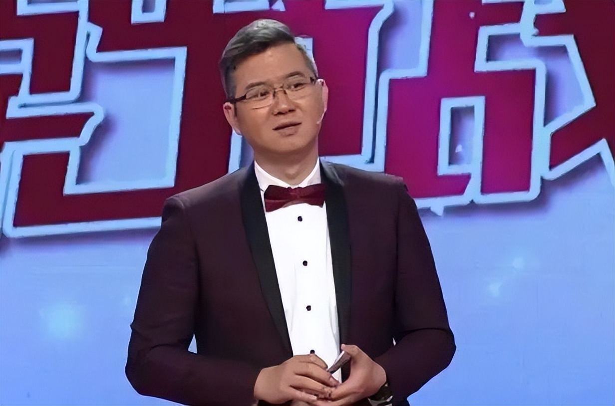 著名主持人赵川:3段婚姻,娇妻比他小16岁,逼妻子做家庭主妇