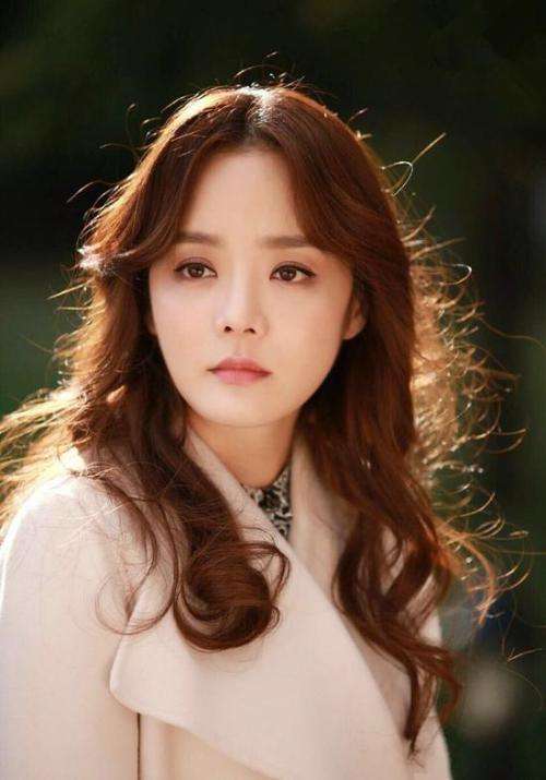 蔡琳和高梓淇跨国婚姻破裂,如今儿子四岁了,没见过爸爸