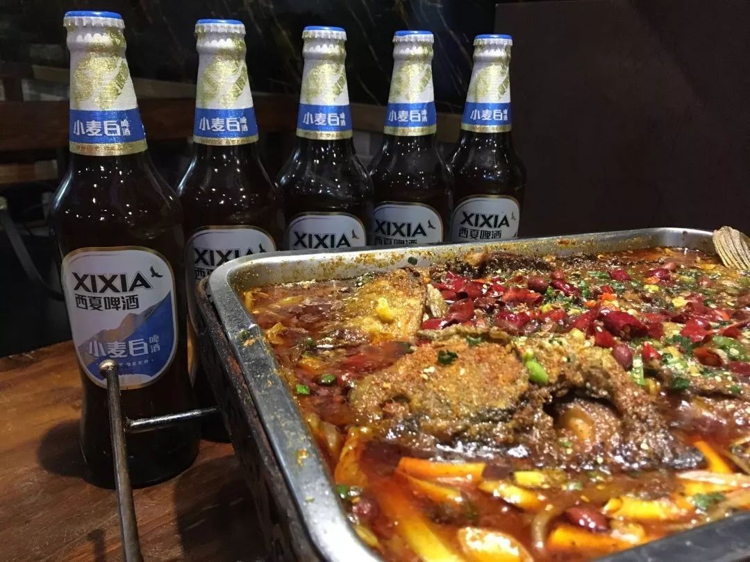 曾经"夜市销量王"却连续5年销量下滑,为何如今啤酒卖不动了?