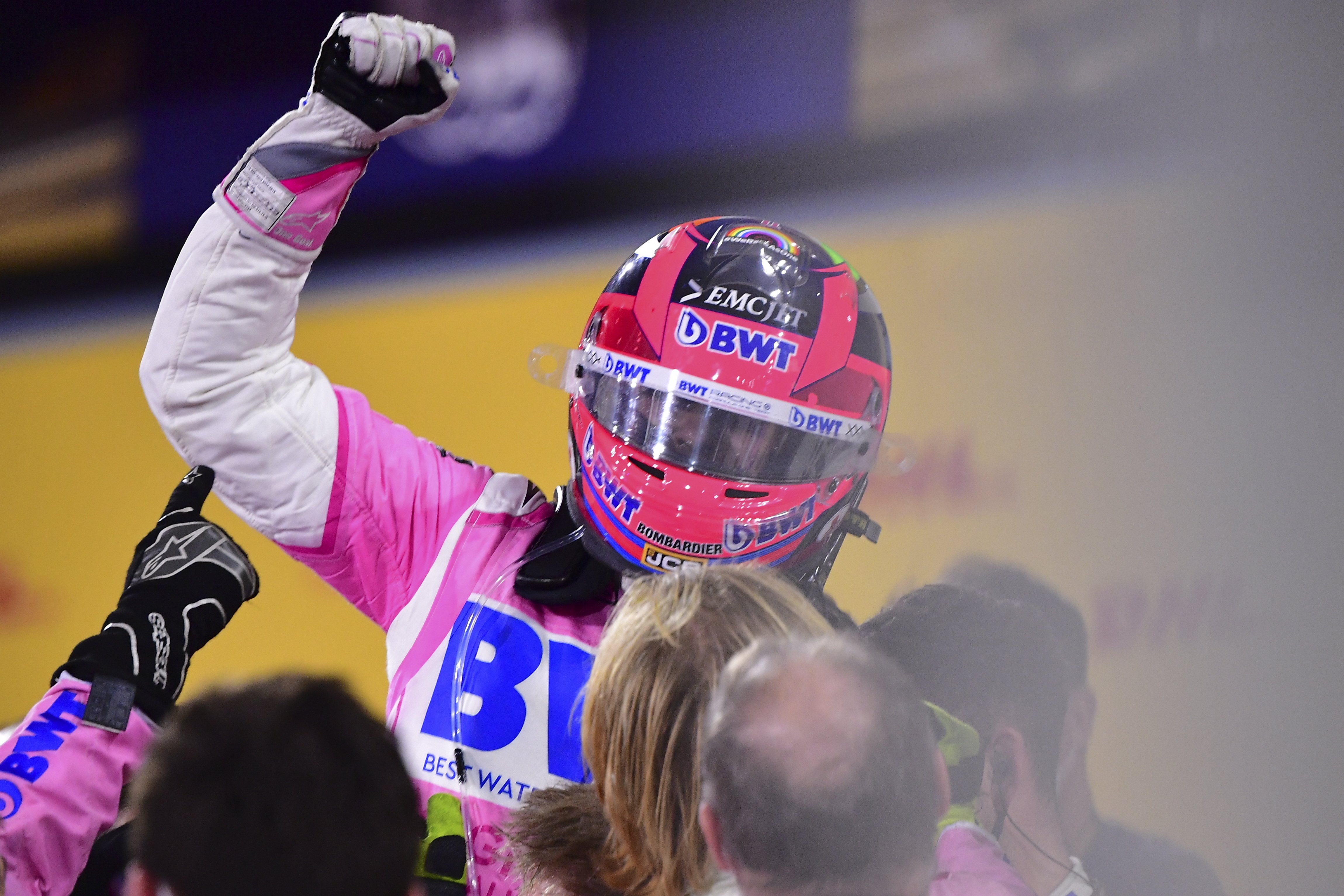 赛车——f1大奖赛萨基尔站:佩雷斯夺冠(41)