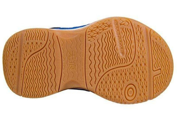 牛筋底,橡胶底,复合底,有什么区别呢?