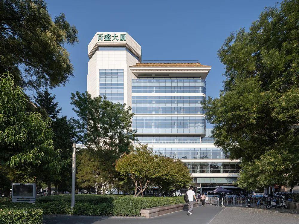 北京百盛购物中心全新改造,设计取意古代玉印