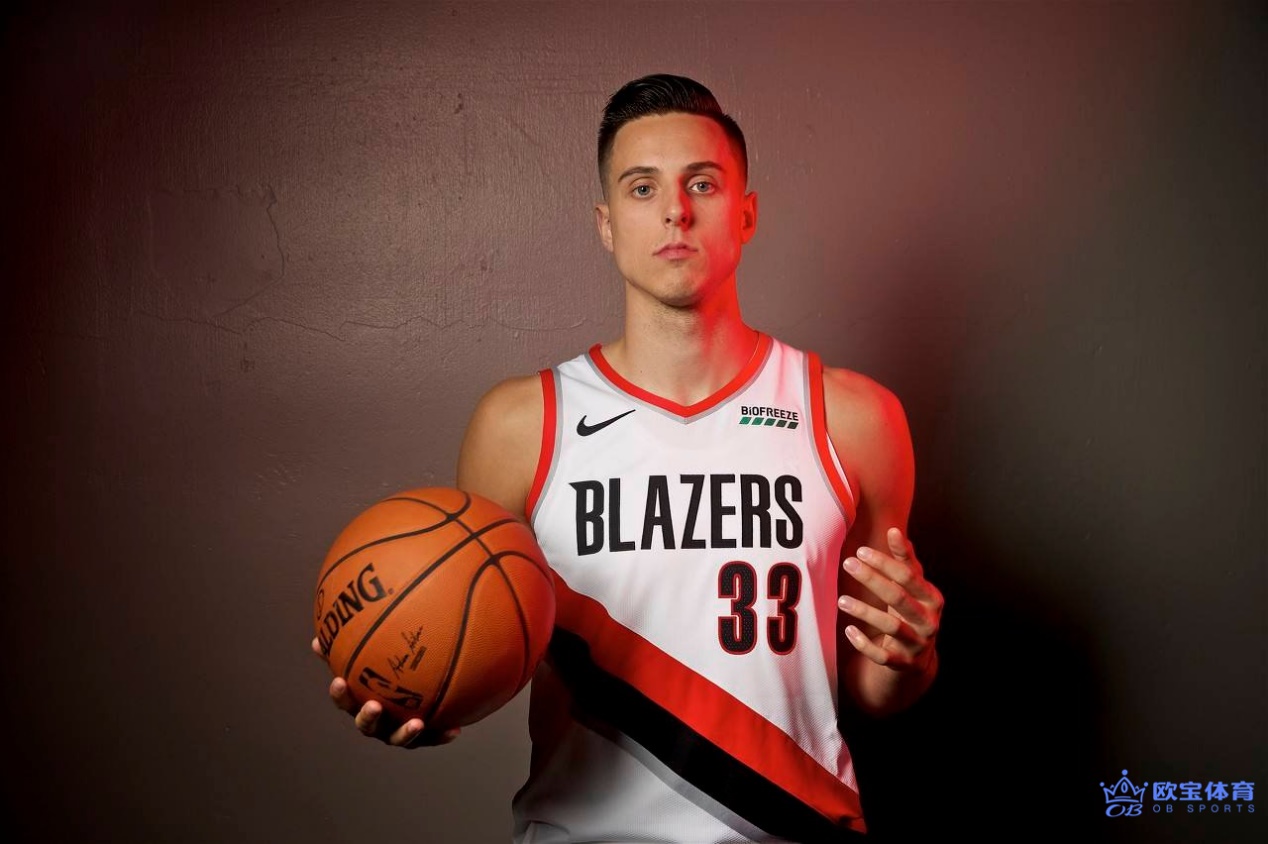 康宁汉姆或许即将要兑现天赋!扎克·柯林斯被下放发展联盟!