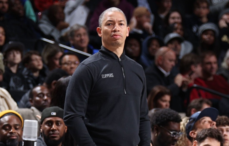 四巨头快船连灰熊都输!哈登正负值-28全队最差 卢指导该下课了?