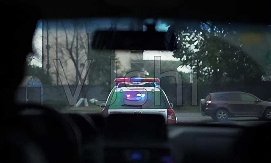 回顾南昌"地头蛇"章新明,夜总会起家,34岁成亿万富豪,57岁被捅死