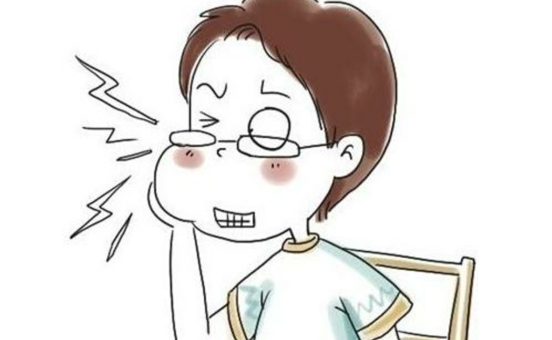 急性冠周炎,比牙疼还折磨人,常伴随头痛,及早发现治疗