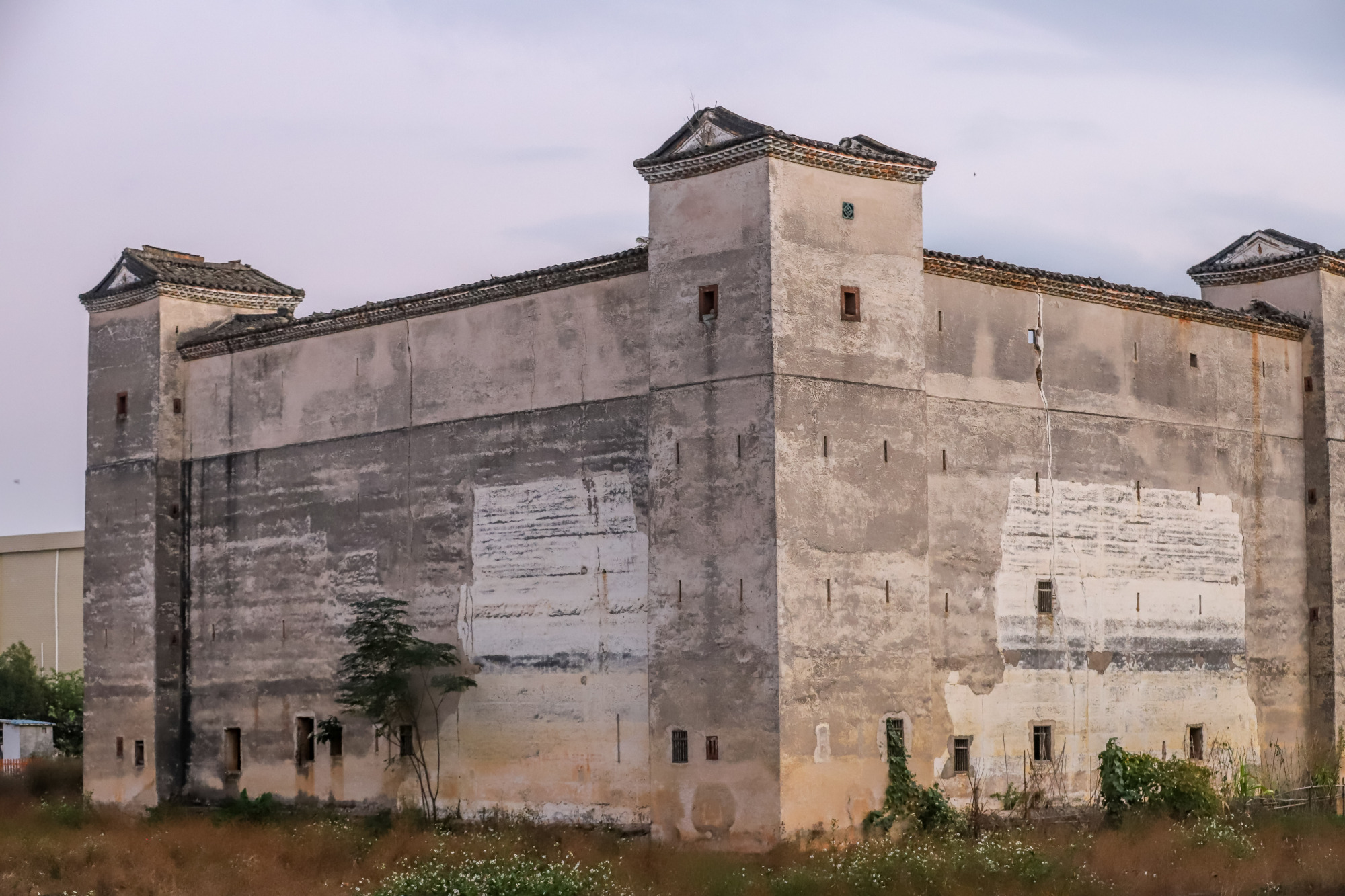 河源独具特色的四角楼,与开平碉楼相媲美,文化底蕴深厚