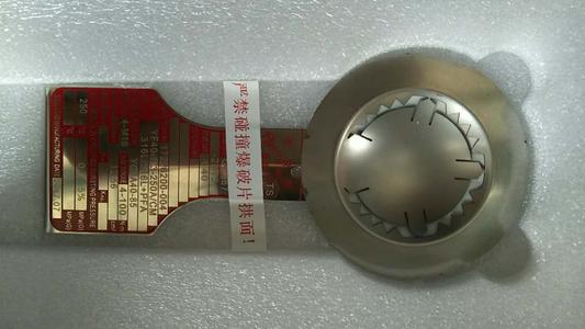 气瓶爆破片在什么位置