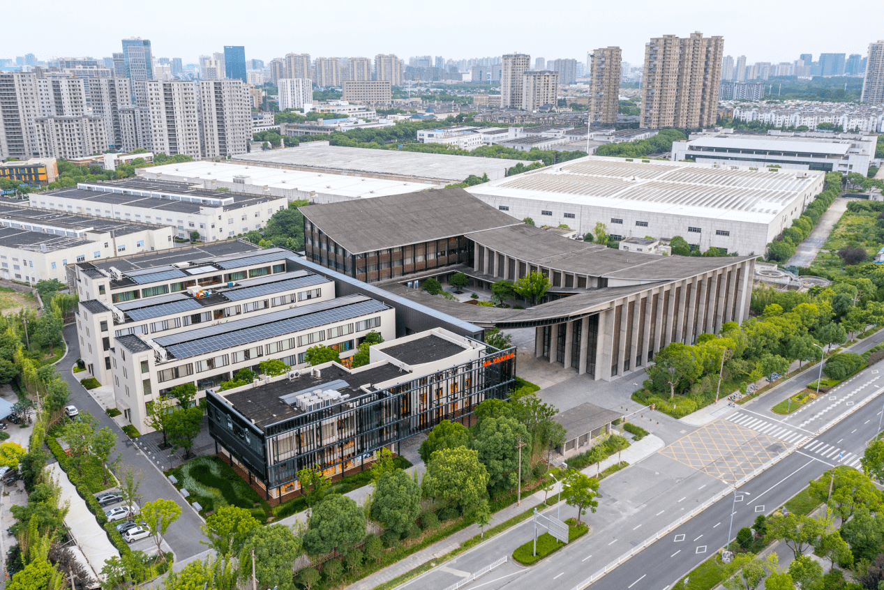 文化为本,雅莹以当代优雅时尚赋能消费者美好生活