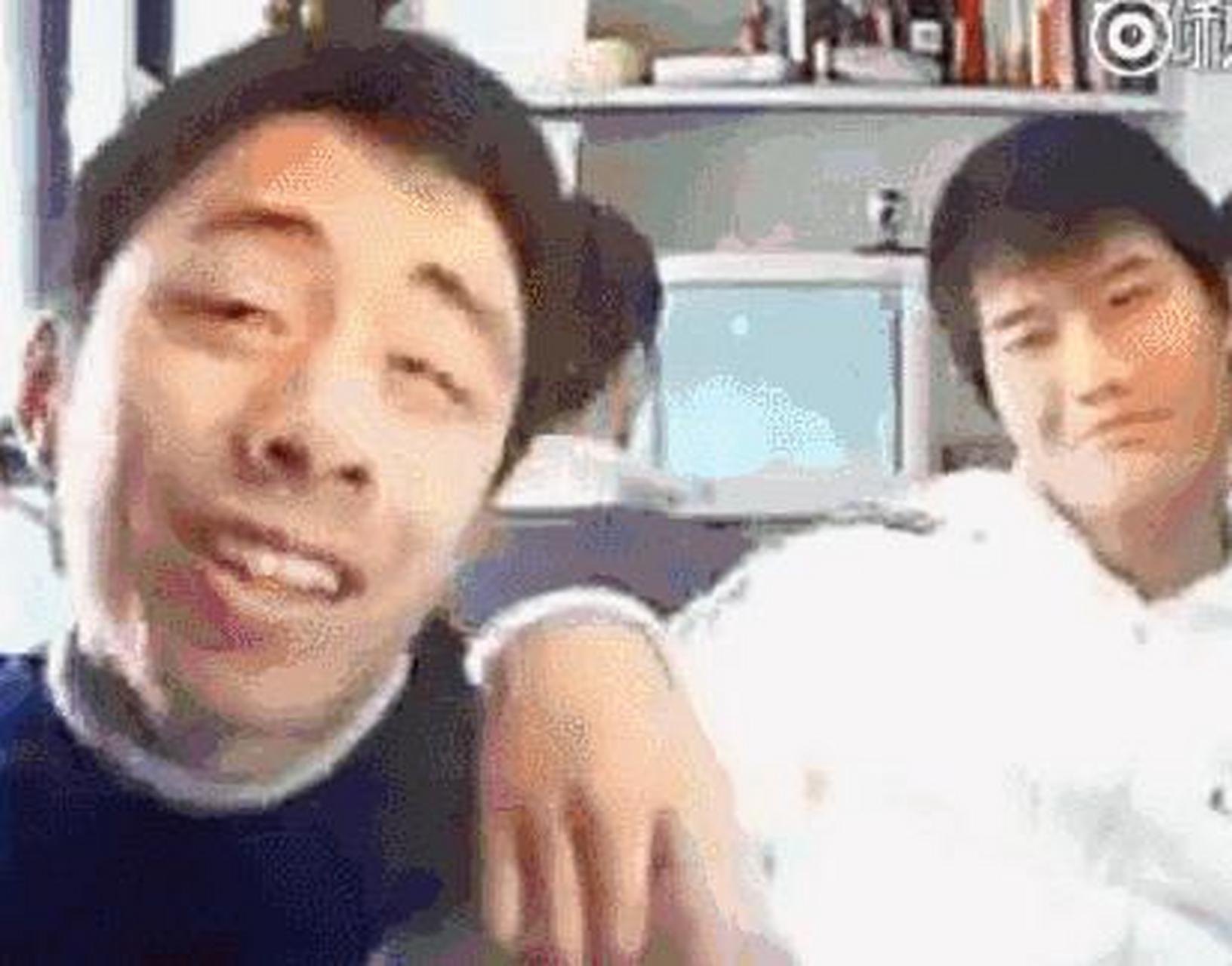 网红鼻祖"后舍男生":当年出道撞上杨迪,如今成员淡圈结婚生子