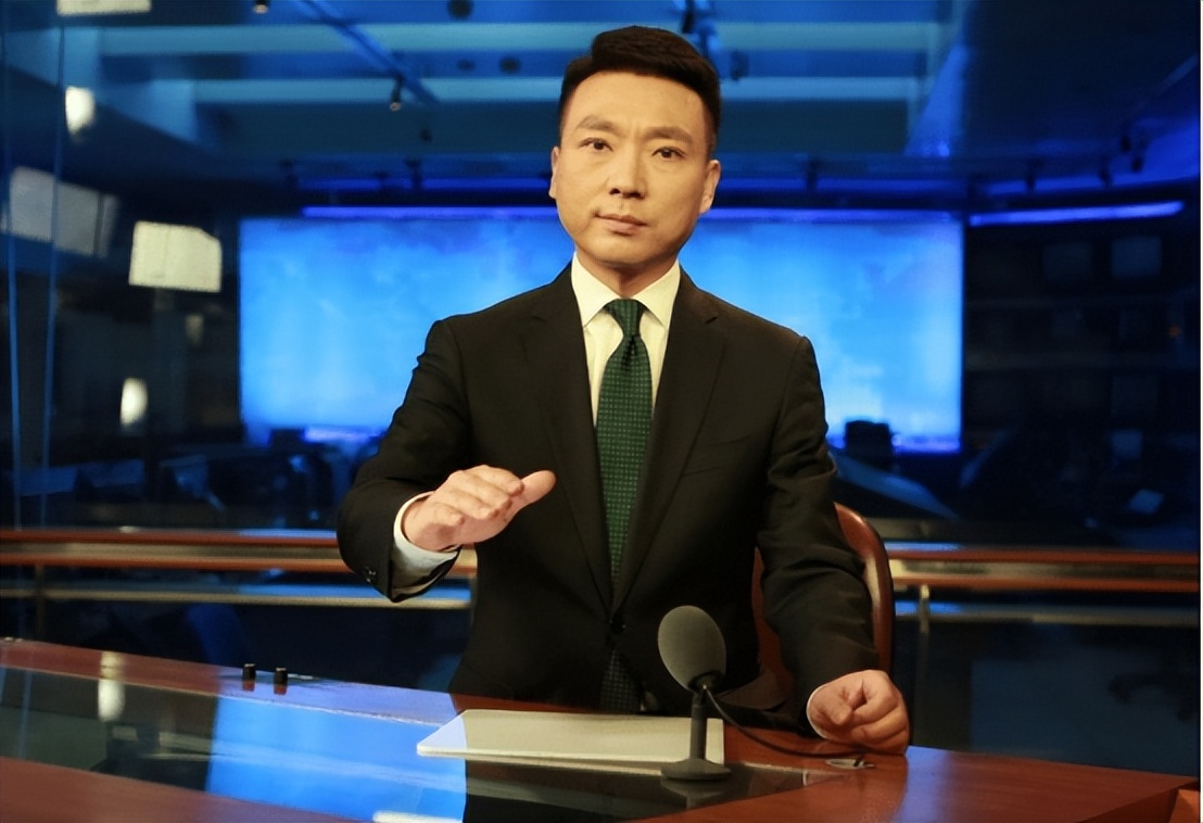 央视十佳主持人的名单出炉了?康辉是榜首第一?董卿遗憾落榜?