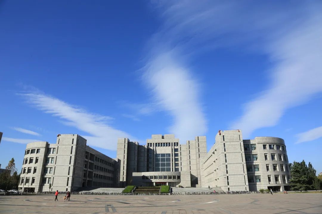 河北农业大学校区图片