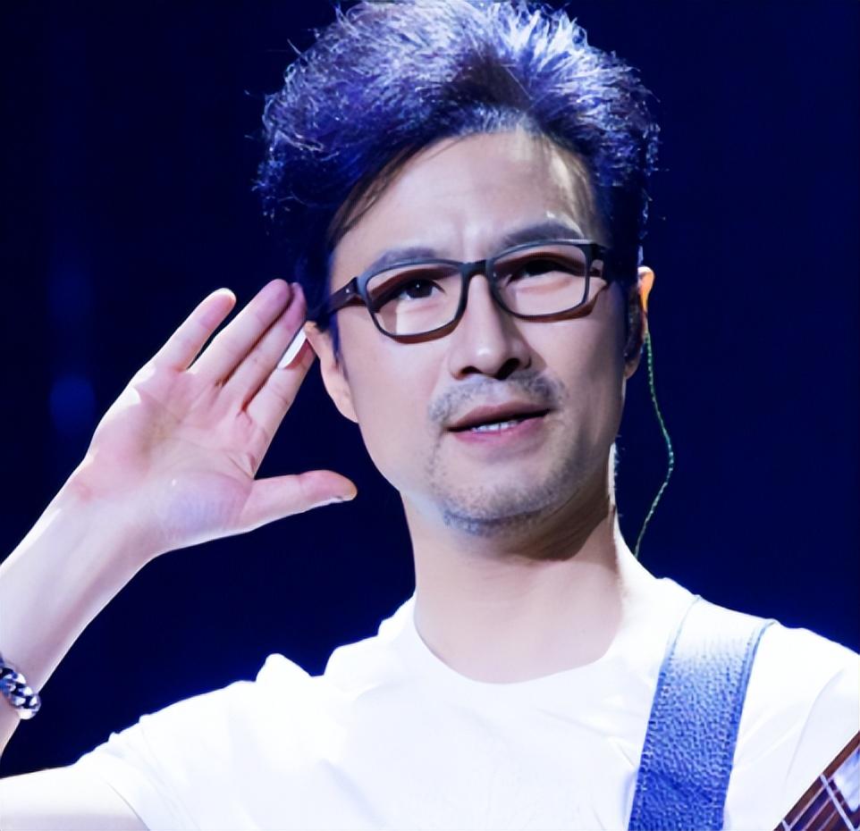 汪峰章子怡官宣离婚尽管汪峰曾传出轨女方还是给他最大的体面