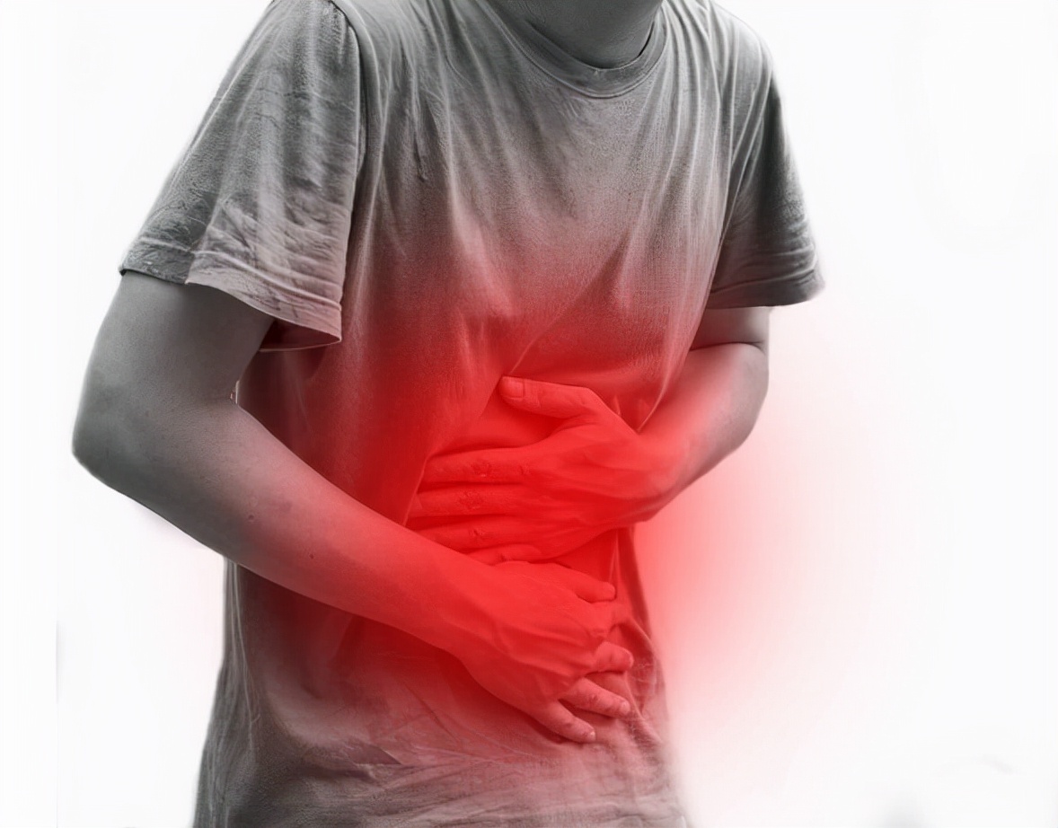 胃轻瘫综合征的常见症状是恶心,呕吐,发病部位在腹部和胃