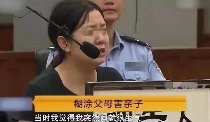 回顾因睡觉被吵醒狠毒妈妈居然将2岁儿子掐死丈夫反应让人愤怒