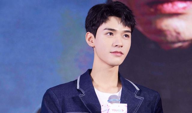 年底流量小生竞争激烈,龚俊成黑马,肖战逆转成功,太多小鲜肉