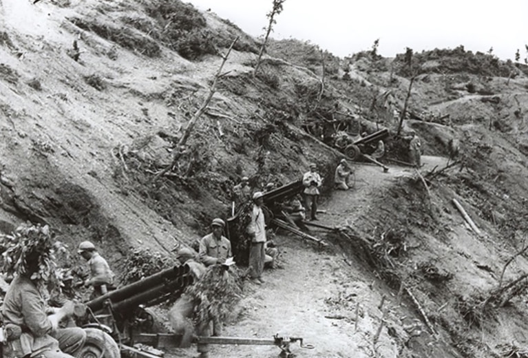 志愿军38军强插三所里,美军侦查机:他们很累,烧好饭菜招待他们