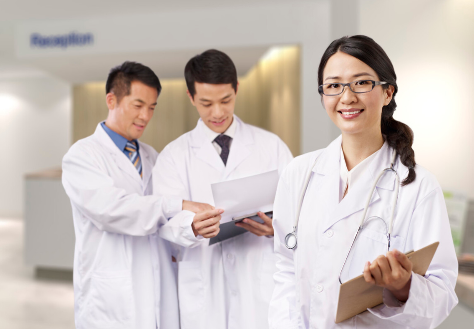 二本院校医学生有未来吗?毕业都去哪了?学生现状让人很心酸