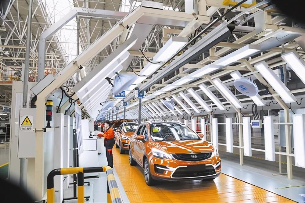 汽车出口夺冠!警惕中国制造大"溃败",日本欧洲等着看笑话?