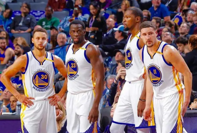 细数nba历史最强五大组合,乔丹皮蓬组第一,水花兄弟垫底