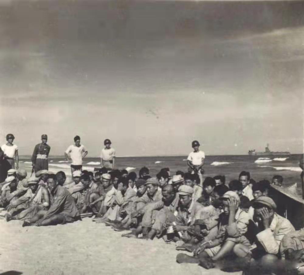 金门战役:解放军遭重创,近万战士牺牲被俘,上万条枪鸣枪致哀