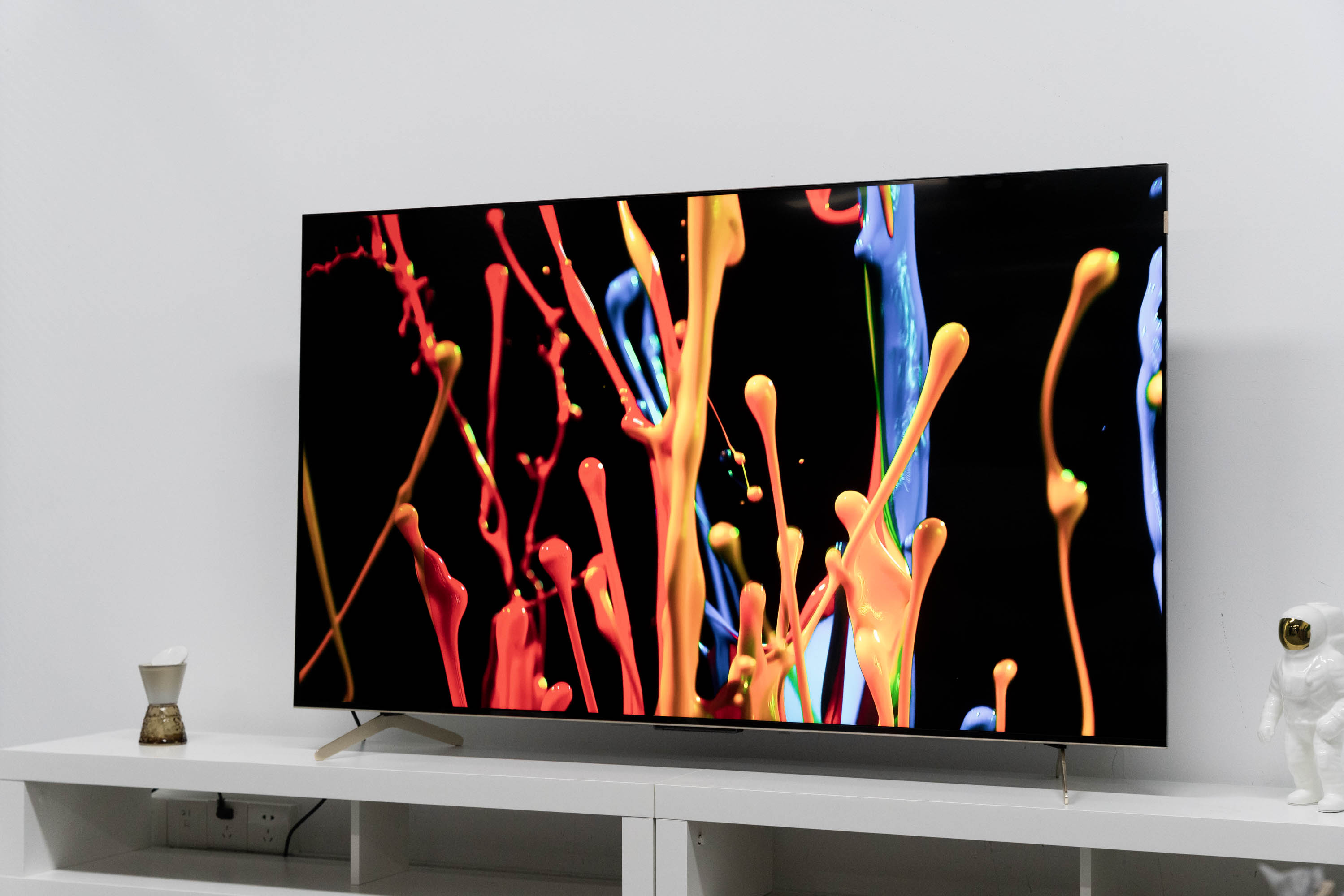 测评开年第一神机!tcl c11g 65寸电视抢占c位