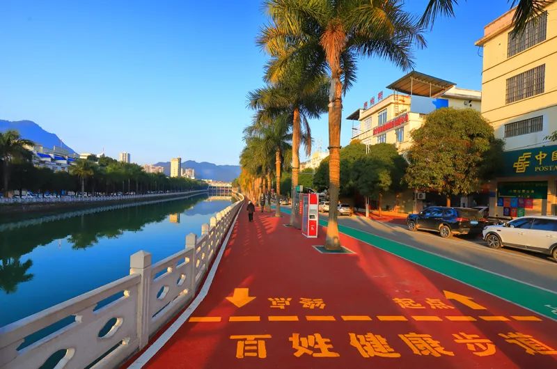 「富宁影像」镜头下的美丽县城——富宁县创建国家卫生城市图辑