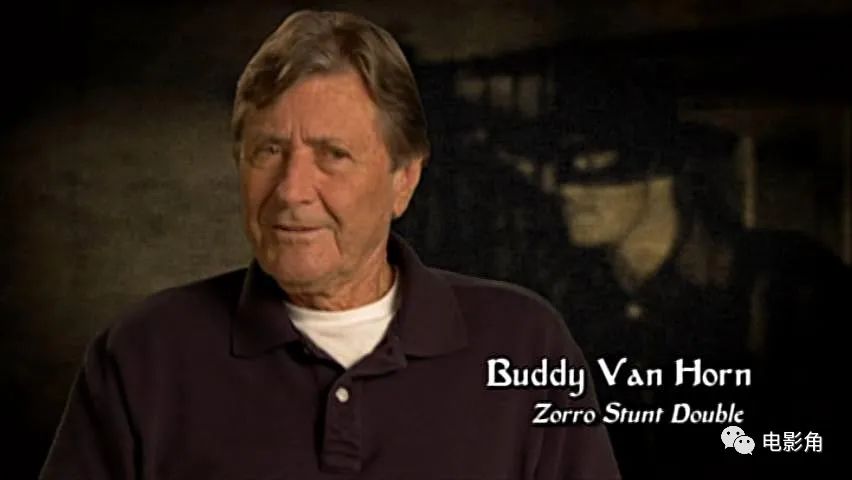 克林特·伊斯特伍德特技替身巴迪·范霍恩去世,享年92岁