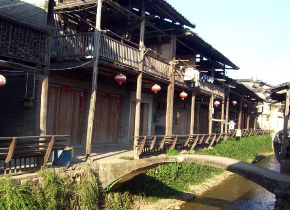 福建古村,距离武夷山只有8公里,充满了古朴的气息