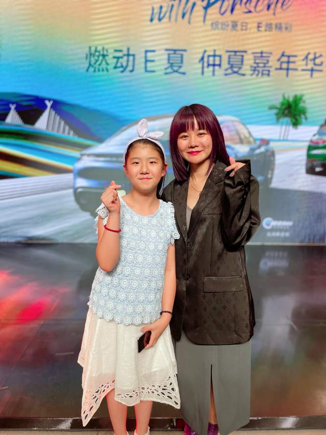 2021克芮斯唱将人气冠军:王梓晴sunny