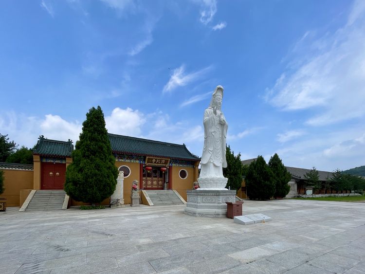 葫芦岛绥中弥陀寺,朝礼1367家寺院