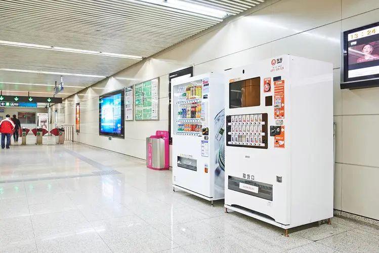 友宝上市,"无人零售"的风还能吹起来?