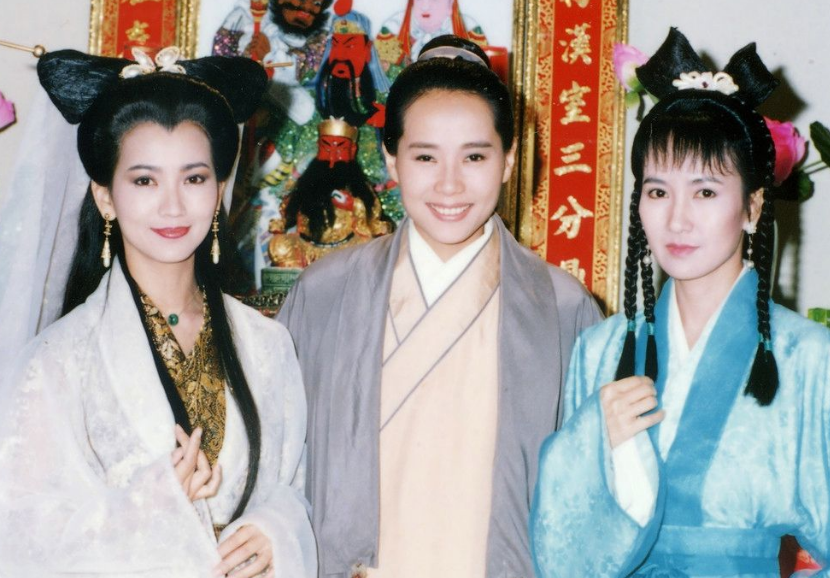 回顾《新白娘子传奇》的穿帮镜头,看这么多年竟没发现