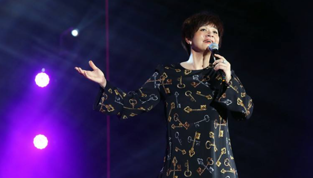 同样靠"毒舌"著称,金星被称犀利,柯以敏为何被骂到差点退圈?