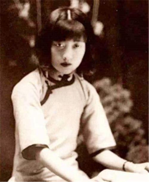 婉容一天抽多少根鸦片?医生记录了她抽烟数量,专家:难怪活不久