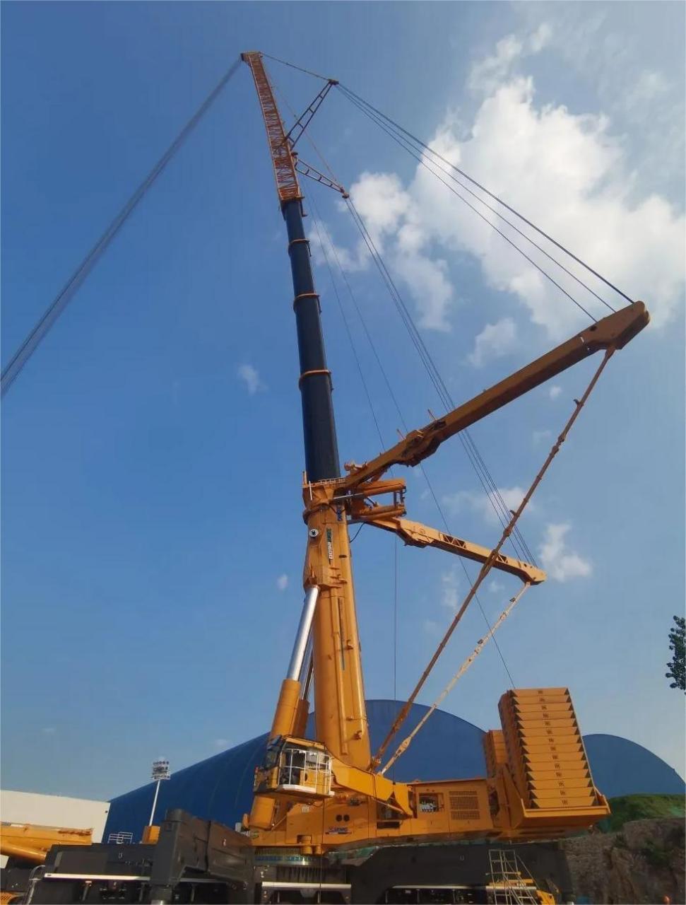 在大型工程机械行业里面,由于起重机长臂作业特殊性,安全事故频发