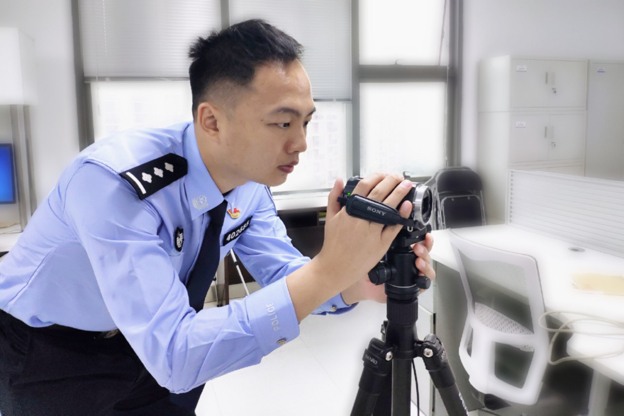 「广西好网民」网安民警李缅:发挥网安技术优势 打击犯罪行为