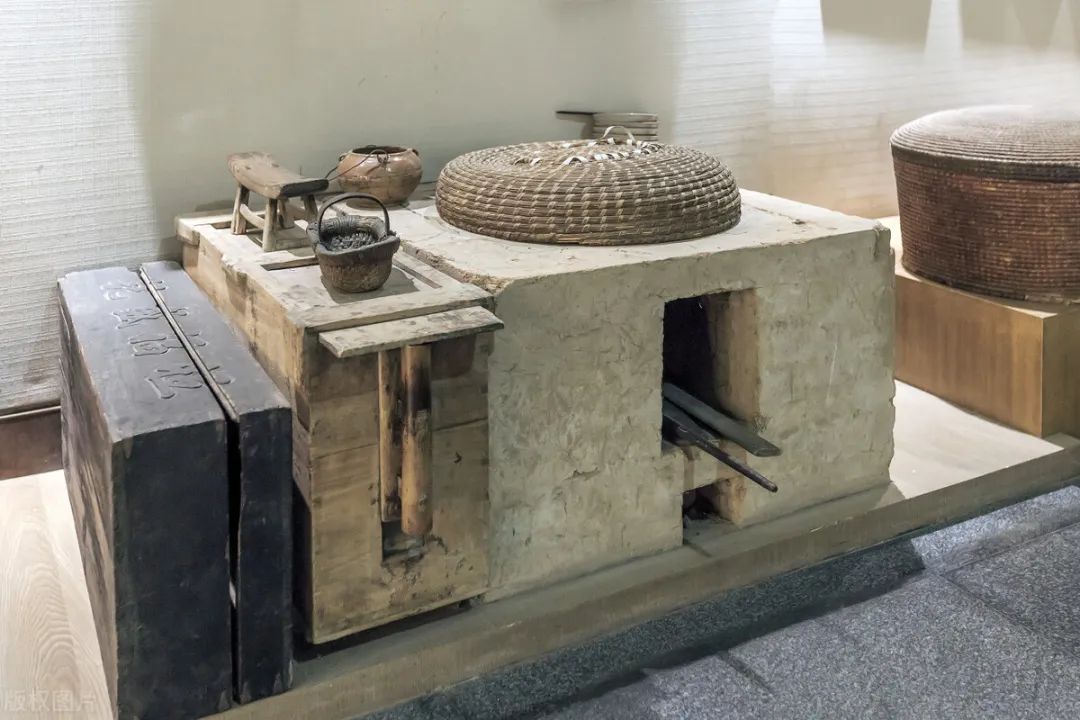 7种老物件,带你重温过去农村灶房里的烟火气息,你感受到了吗