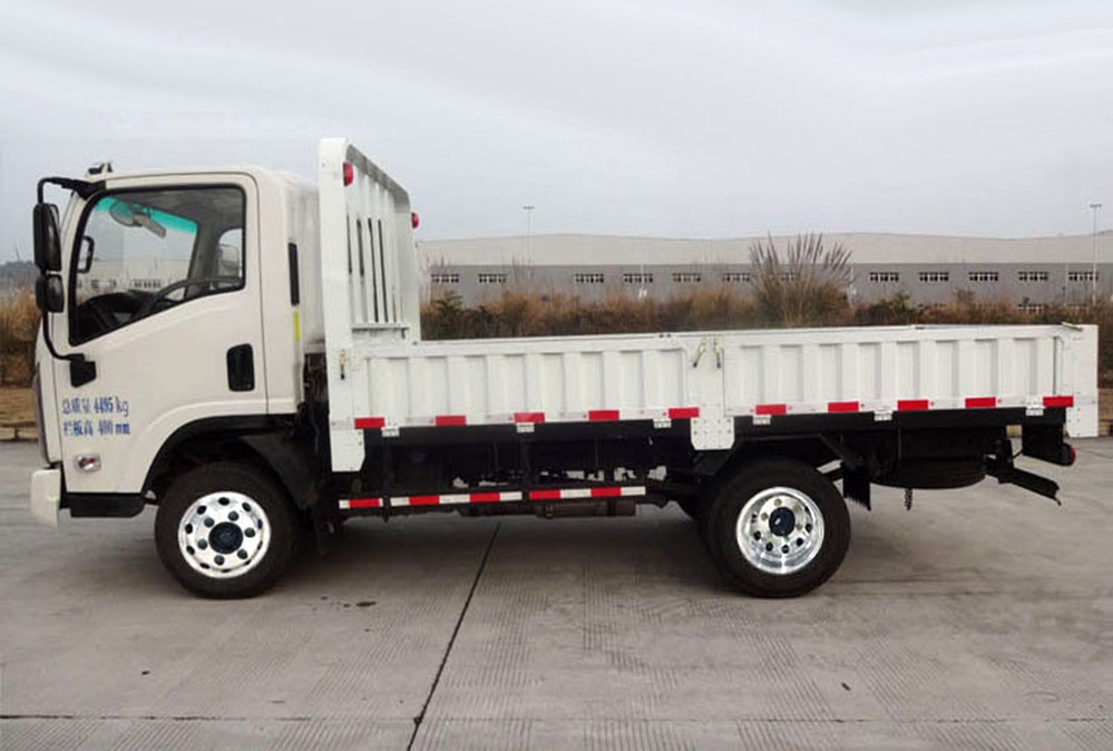 最帅小卡车吉利打造,颜值媲美五十铃,满足国六排放标准