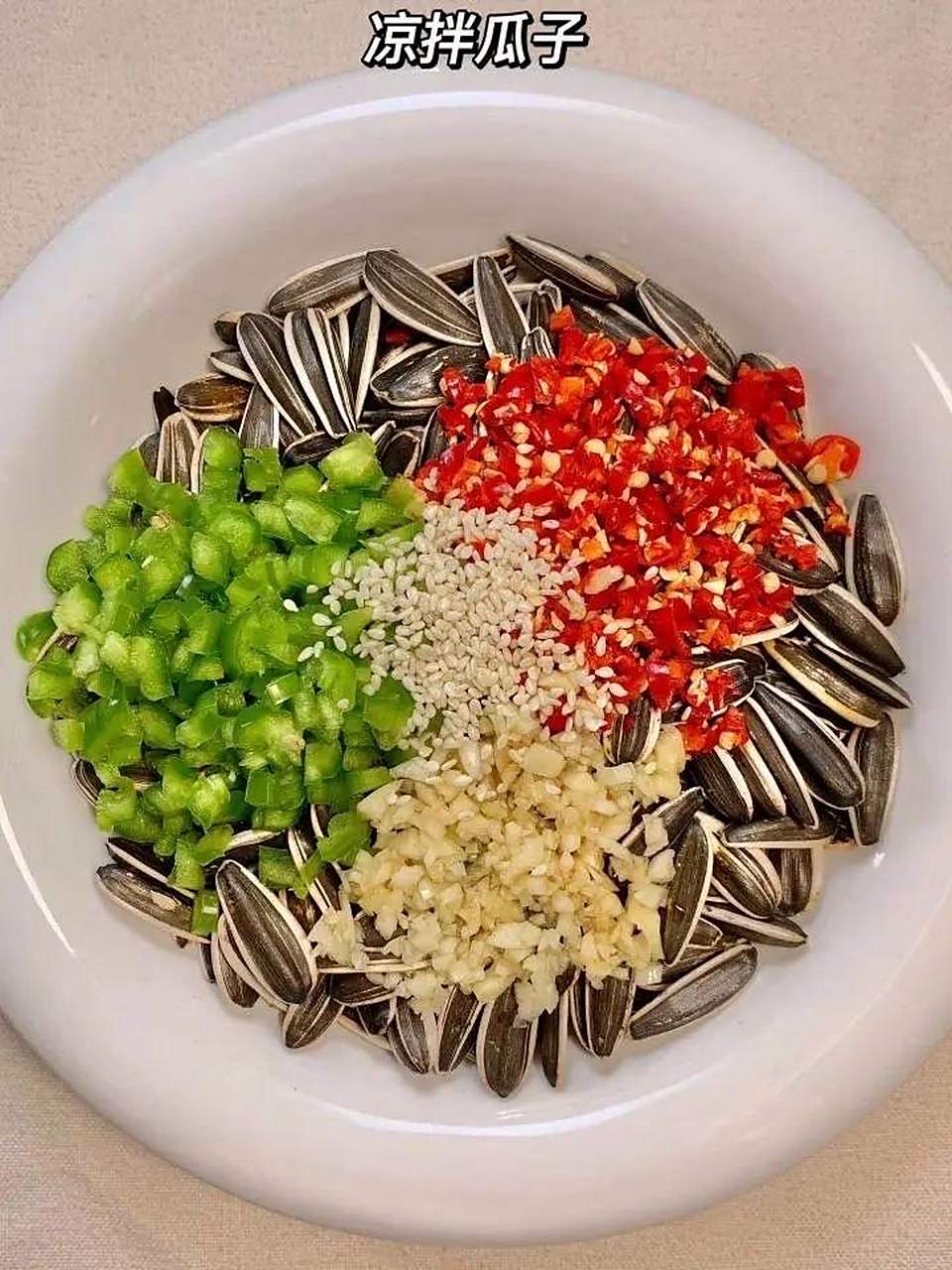 这不比嗦丢强?同样是硬菜,这还可以吃呢#搞笑