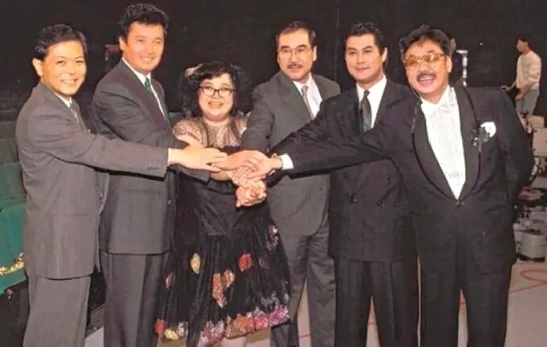 香港娱乐圈江南七怪:二哥谢贤五哥秦祥林六哥邓光荣,七妹沈殿霞