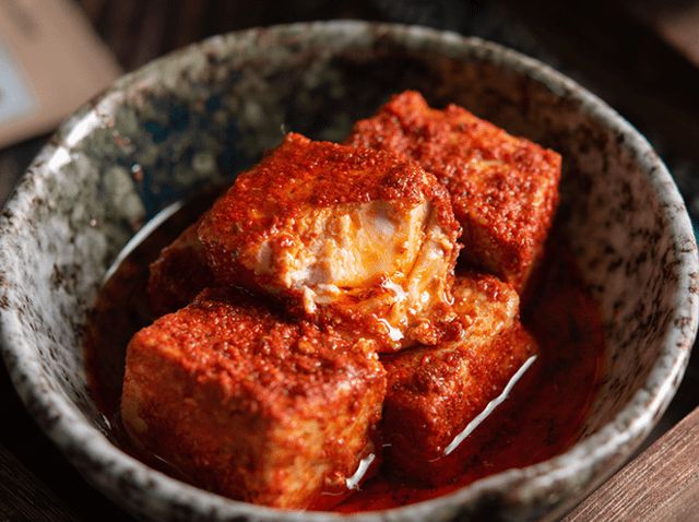 中国最好吃的6款豆腐乳,鲜香微辣,入口细腻,拌饭卷饼夹馍必备