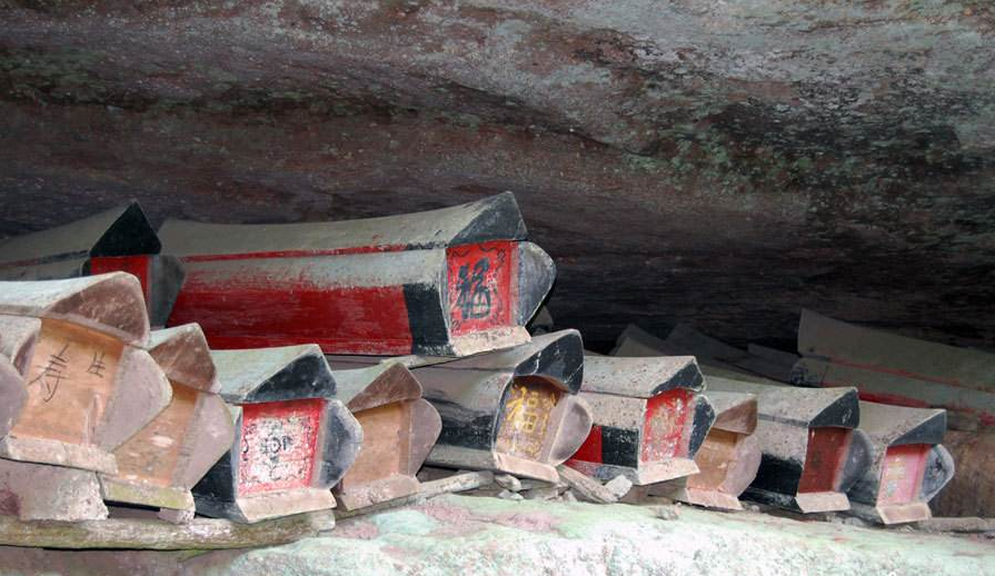 岩葬:传承了千年的悬棺文化,却成了现在的未解之谜