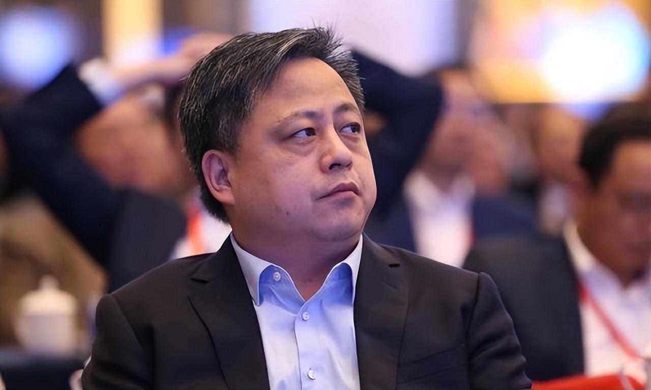 回顾"全球第四大手机商"竺兆江:年产上亿部手机,占据非洲半数市场