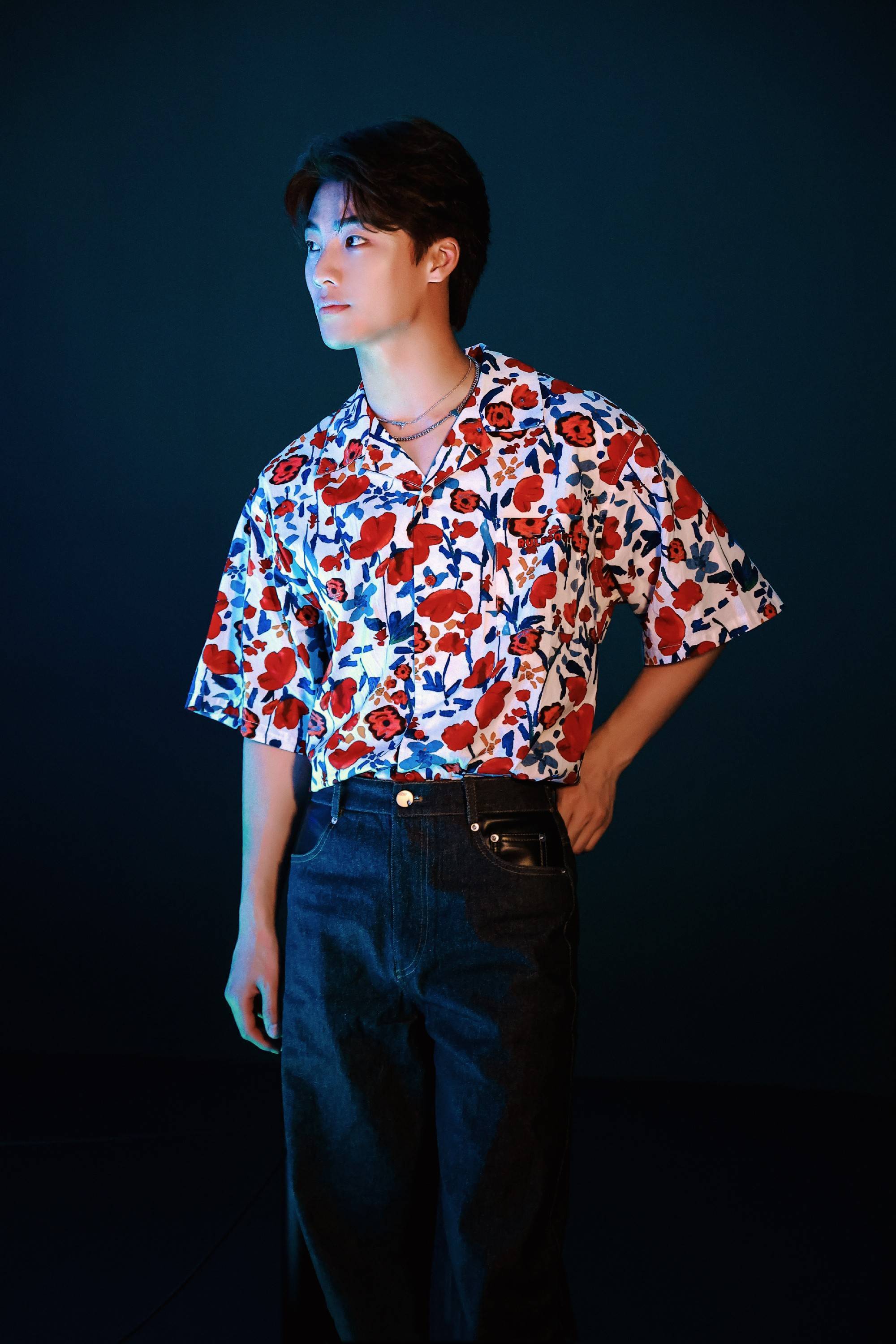 盘点影视歌三栖全才明星艺人俞更寅个人主页相册那些经典写真剧照