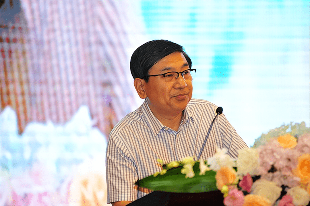 丹志民,从零开始,身家48亿,坐上了百亿的面粉龙头