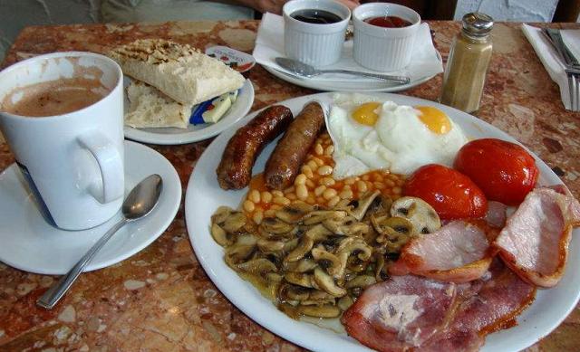 看完英国人的一日三餐,才明白"美食荒漠"不是白叫的,真没啥吃