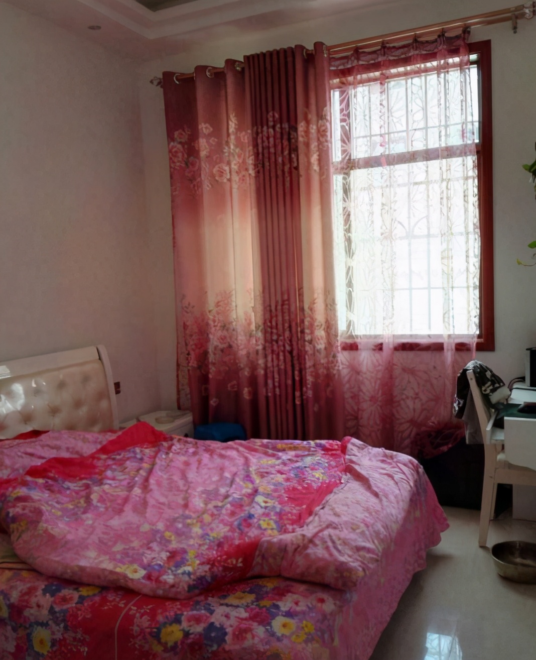 老家800平自建房,装修全村最豪华,城里房子再好父母也住不惯