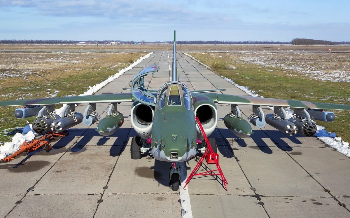 聊聊苏-25:蛤蟆对疣猪,也漂亮不到哪里去